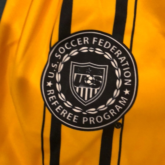 US soccer referee jersey - Picture 2 of 3